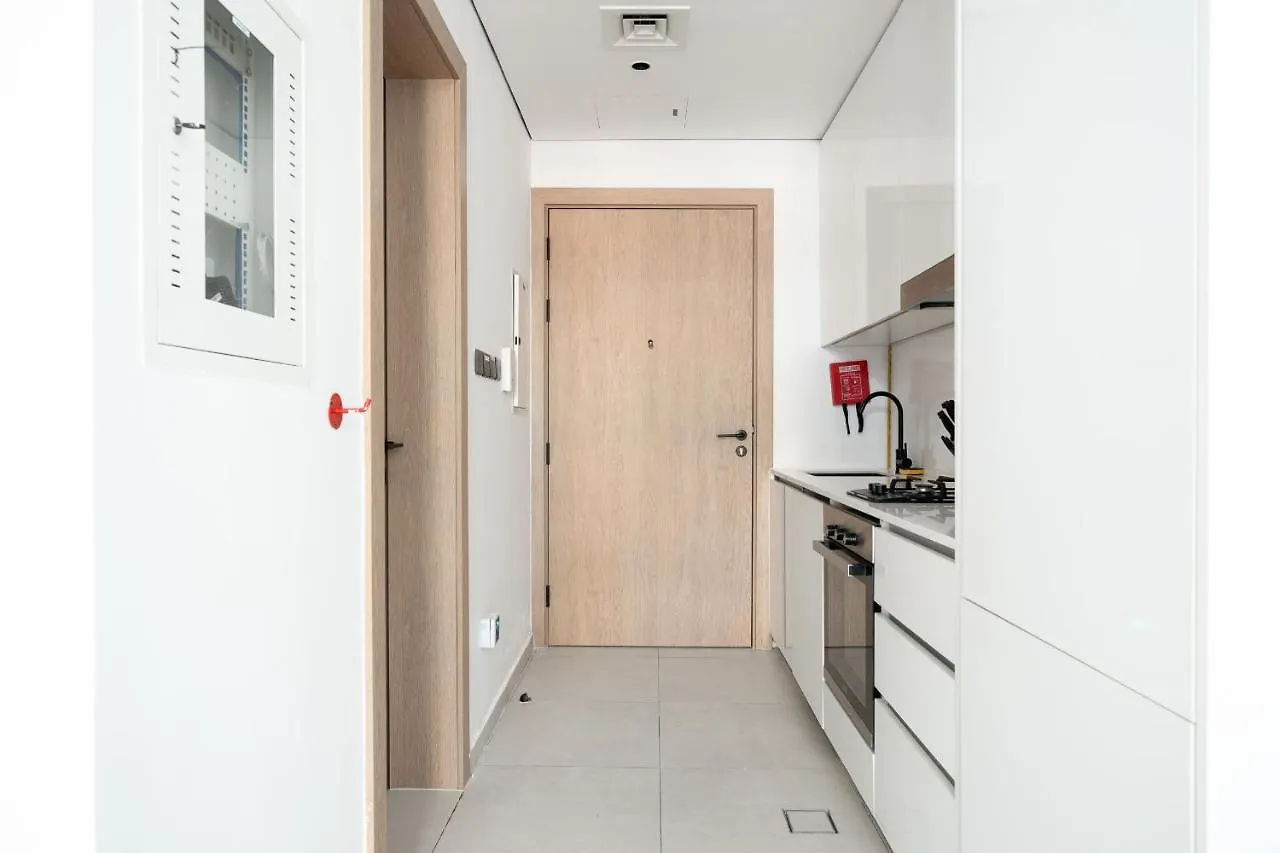 Alh Vacay - Bright Studio In Beverly Residence Jvc Dubai